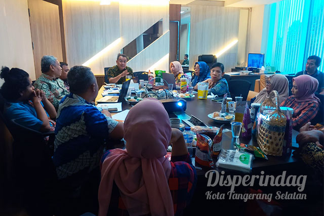 Forum Group Discussion Penentuan Produk Unggulan Tangsel 2024