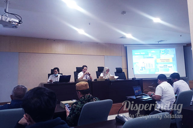 Rapat Koordinasi dengan Surveyor Pasar Kota Tangerang Selatan